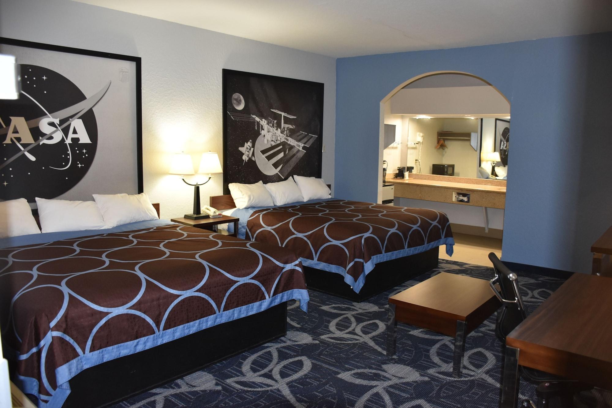 Super 8 By Wyndham Houston Hobby Airport South Hotel Exterior photo